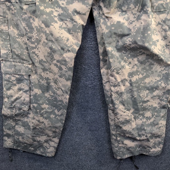 U.S. Army Combat Uniform Trousers Digital Camo Size M Green Tan Military - Picture 4 of 14
